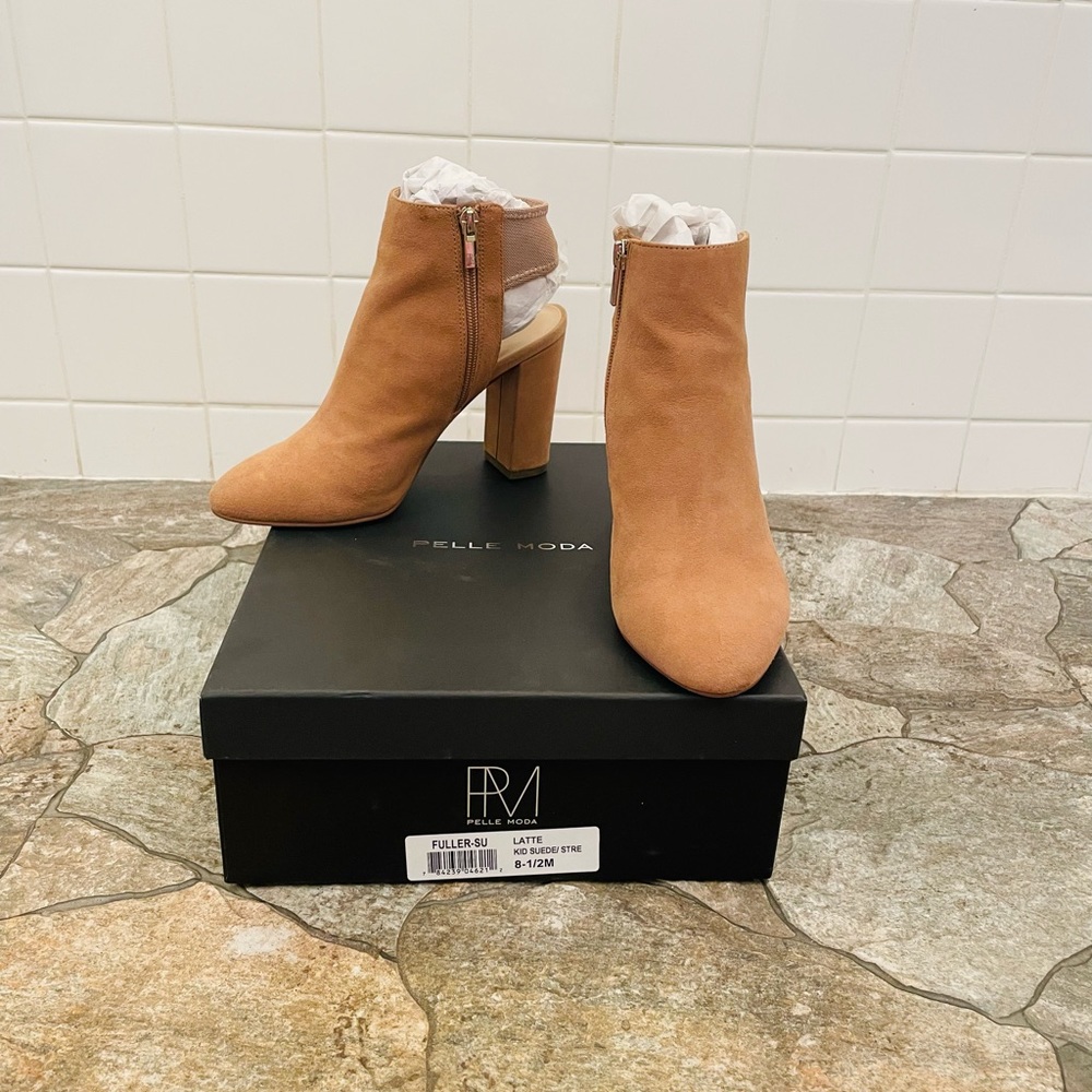 Pelle Moda Fuller Suede Booties (Tan; Size 8.5)